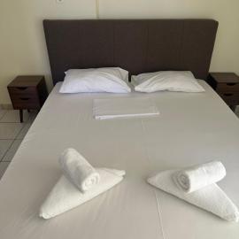 Luxury Beach House 2: Xiropigado şehrinde bir otel
