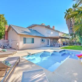 Your Dream Home up to 12 people