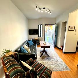 The Family Cottage, Hotel in Delta