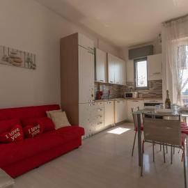 RE48-Moderno Appartamento per 4-Relax vicino ai Navigli, Hotel in Corsico