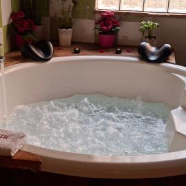 Casa Rustic Suites, JACUZI & LOVE, hotel Xertben