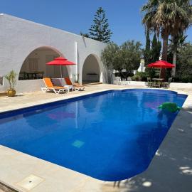 La Baïa Cozy, hotel La Soukra városában
