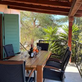 Villa Punta, hotel in Maslinica