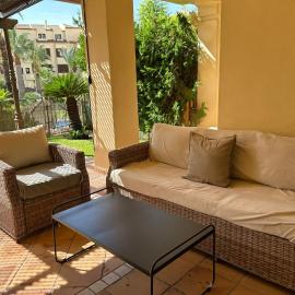 Bajo con jardín en Altea a un paso del mar, hotell i Caserío Capnegret