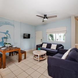 Sunny 2BR Condo Walk to Beach, khách sạn ở Tamarindo