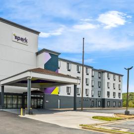 Spark by Hilton Pelham Birmingham I 65, מלון בפלהם