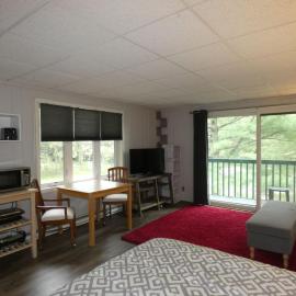 Happy Hour at Windcliff! Studio condo at Shanty Creek Resort، فندق في Bellaire