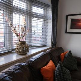 River Home next to Town, RailStation with Parking options, hotel in Caversham