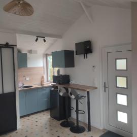 Le 13 au vert、Montigny-les-Montsのホテル