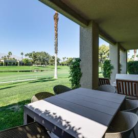 Community Perks! Golfer’s Oasis in Cathedral City, hotel in Cathedral City