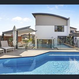 Scarborough Coastal Getaway Ocean Views & Pool