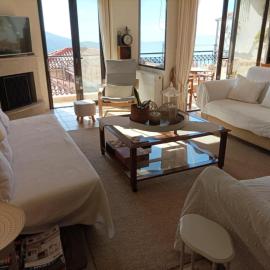 Breathe in Delphi - Spacious 3BR Apartment with View, hotel v destinaci Delfy