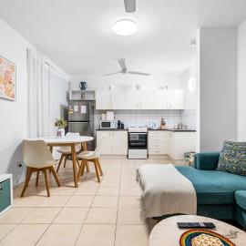Zen Bamboo 1BR Cozy - Modern - Central, hotel a Nightcliff