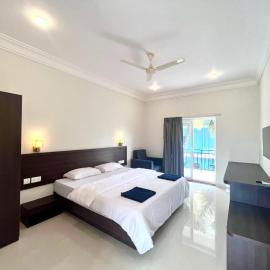 Morjim Sunset Guesthouse - 300 meter to beach