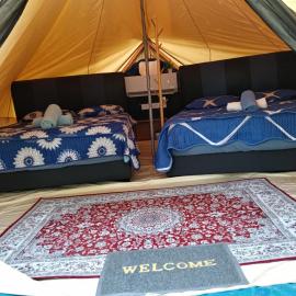 Gaharu glamping park, ξενοδοχείο σε Jerantut