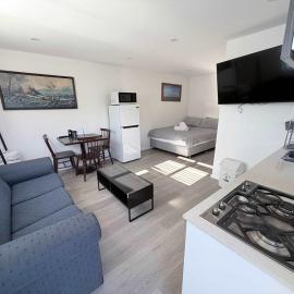 Claremont Comfort Cottage