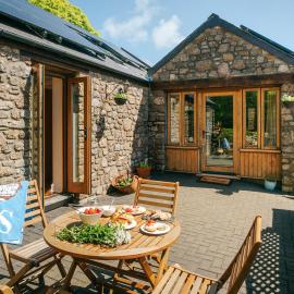 Cob Cottage, hotelli kohteessa Rhossili