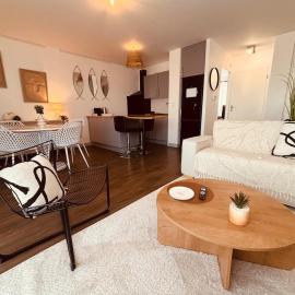 Bel appartement neuf près du golf