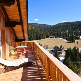 Claras Bergzeit, hotel a Flattnitz