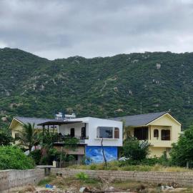 Color Inn - Homestay & Cafe