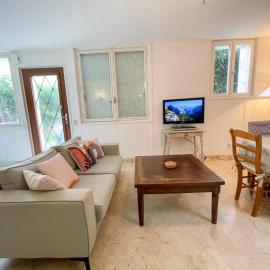 Au coin Ponot - jardin, Wifi, Parking gratuit