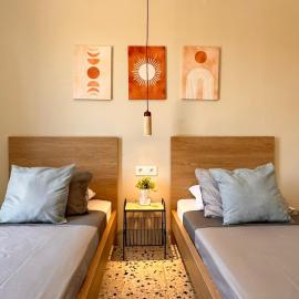 Andreas Premium Apartments - Public Pool near the sea By Villa Mana Gers, ξενοδοχείο στη Ζάκυνθο Πόλη
