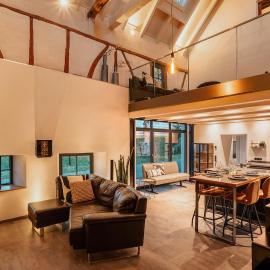 Glamorous Cottage mit Kamin und Sauna, hotel i Dahlem