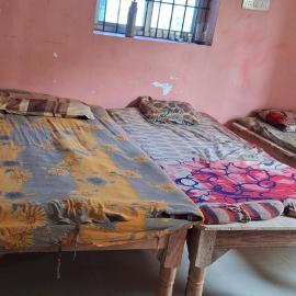 Om Choudhary lodge & guest house, hotel en Utai
