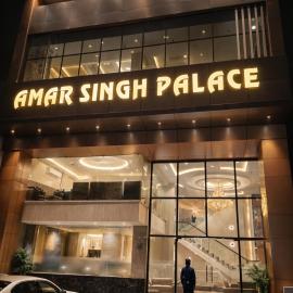 The Taj Mahal View Amar Singh Palace, hotell sihtkohas Agra