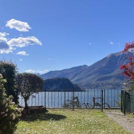 The Garden Suite - Vista mozzafiato sul lago, hotel v destinaci Fiumelatte