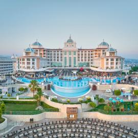 Litore Resort Hotel & Spa - Ultra All Inclusive, hotelli kohteessa Okurcalar