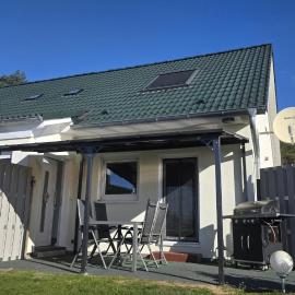 Ferienhaus Köhler Am Achterwasser , Urlaub mit Hund、Lütowのホテル