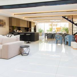 Luxury Apartment - Central Cannes, near Beach & Palais - LRACANNES, hotel in Cannes
