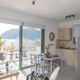 Ocean Breeze Residence, hotell sihtkohas Kámpos