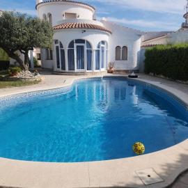 Villa privada de 460 m2 en Tres Cales de l'Ametlla de Mar