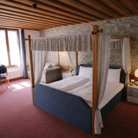 Hotel guter Hirte, hotel din Huttwil