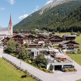 Familienhotel Huber, hotell sihtkohas Valles
