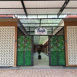 Hotel Tian, Hotel in Nabire