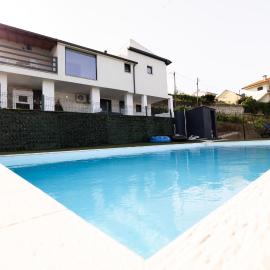 Casa no cimo do Douro