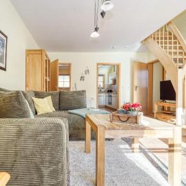 Ferienpark Freesenbruch Wohnung 4 4 - Seeschwalbe, hotel en Zingst