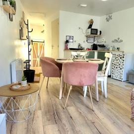 Maison cosy emplacement idéal Chartres, Netflix, Wifi, garage vélos, hotel a Chartres