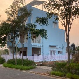 Luxury 3BR Villa in Godrej Reserve Near Airport