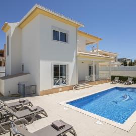 Villa Maresia by Algarve Holidays, hotel Galéban