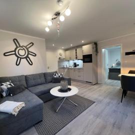 Bungalow Frey am Dünenpark mit Saisonstrandkorb und Garten, hotel i Grömitz