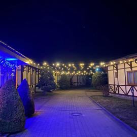 Баварія-Львів Готель, hotel a Pasiky-Zubryts'ki