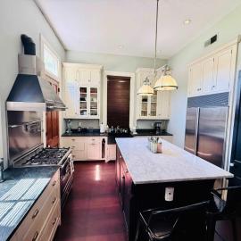 Modern Historic Home with Cowboy Pool 4BR Sleeps 7