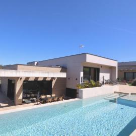 Noteliving- Villa Hoshi