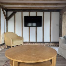 Dog friendly country retreat near forest