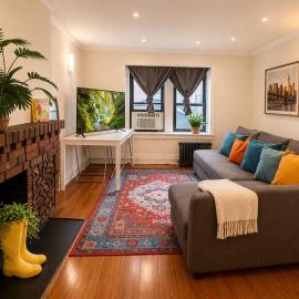 Flatiron Bright 1BR with living room, Top Floor Best location in FANCY Manhattan