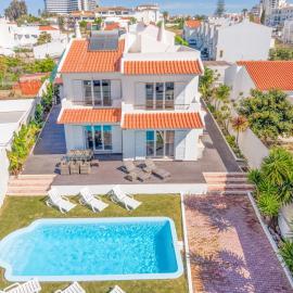 Large Villa - Private Pool - 6 Bedrooms